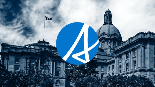 Smith takes Alberta’s pitch to Toronto